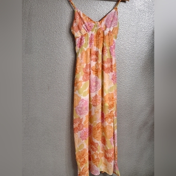 Stitch & Pine Brightly Printed Princess Cut Midi Dress   Size M - Picture 6 of 7